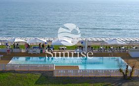 Sunrise Accessible Resort